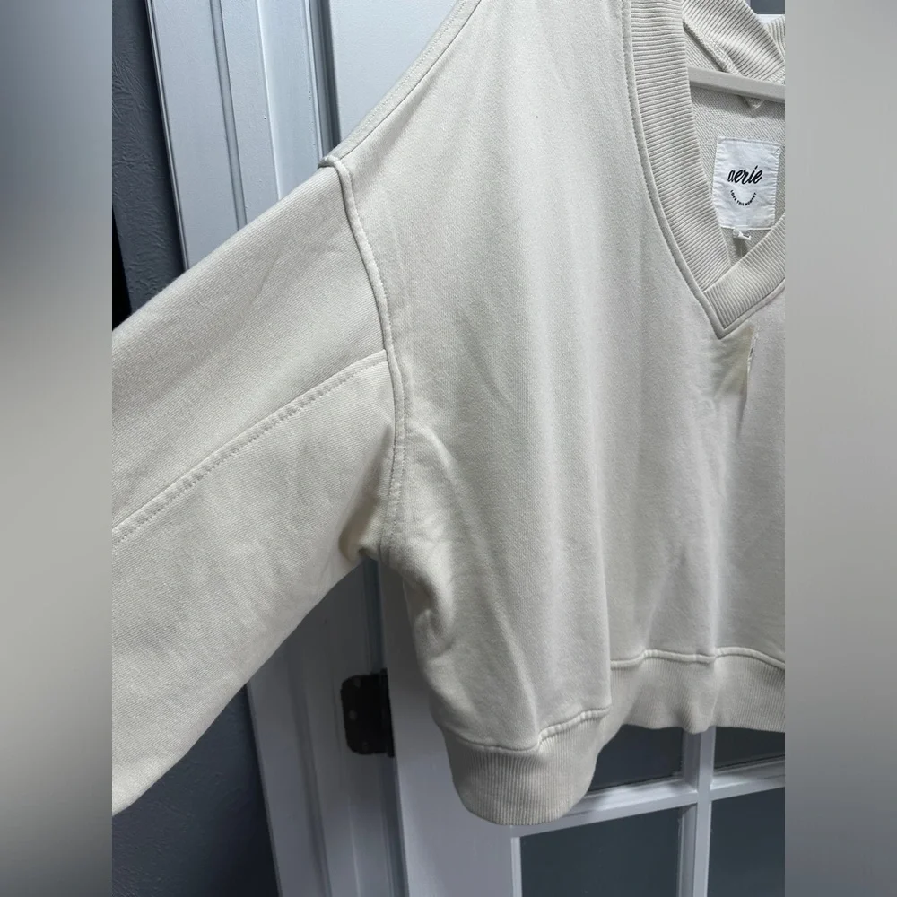 ⭐️SOLD⭐️NWT Aerie House Party Sweatshirt - Picture 9 of 15